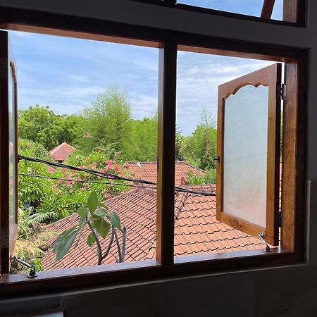 Kubu Elsa Bali Hotel Lovina Kültér fotó