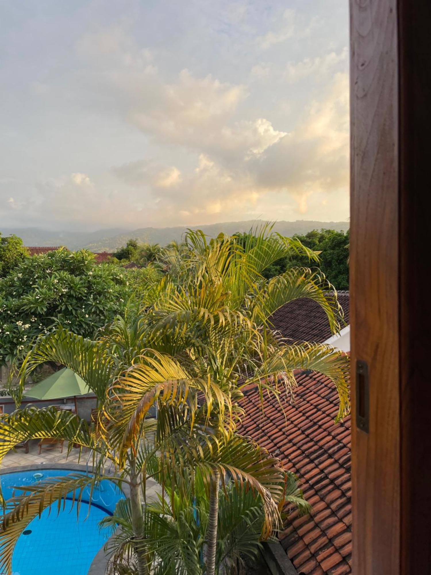 Kubu Elsa Bali Hotel Lovina Kültér fotó