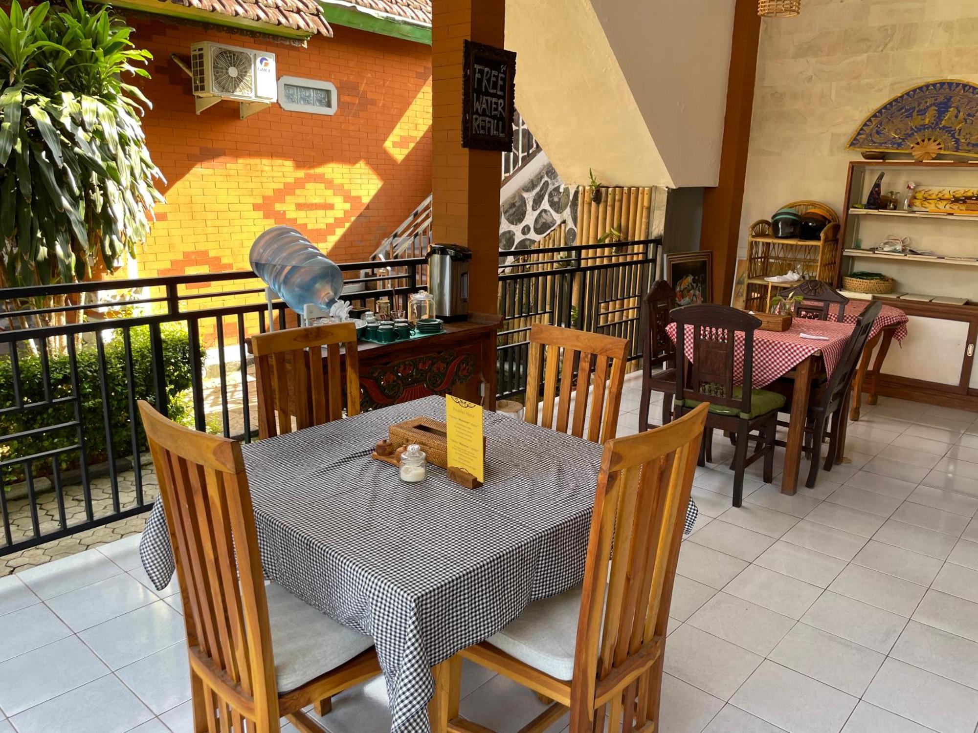Kubu Elsa Bali Hotel Lovina Kültér fotó