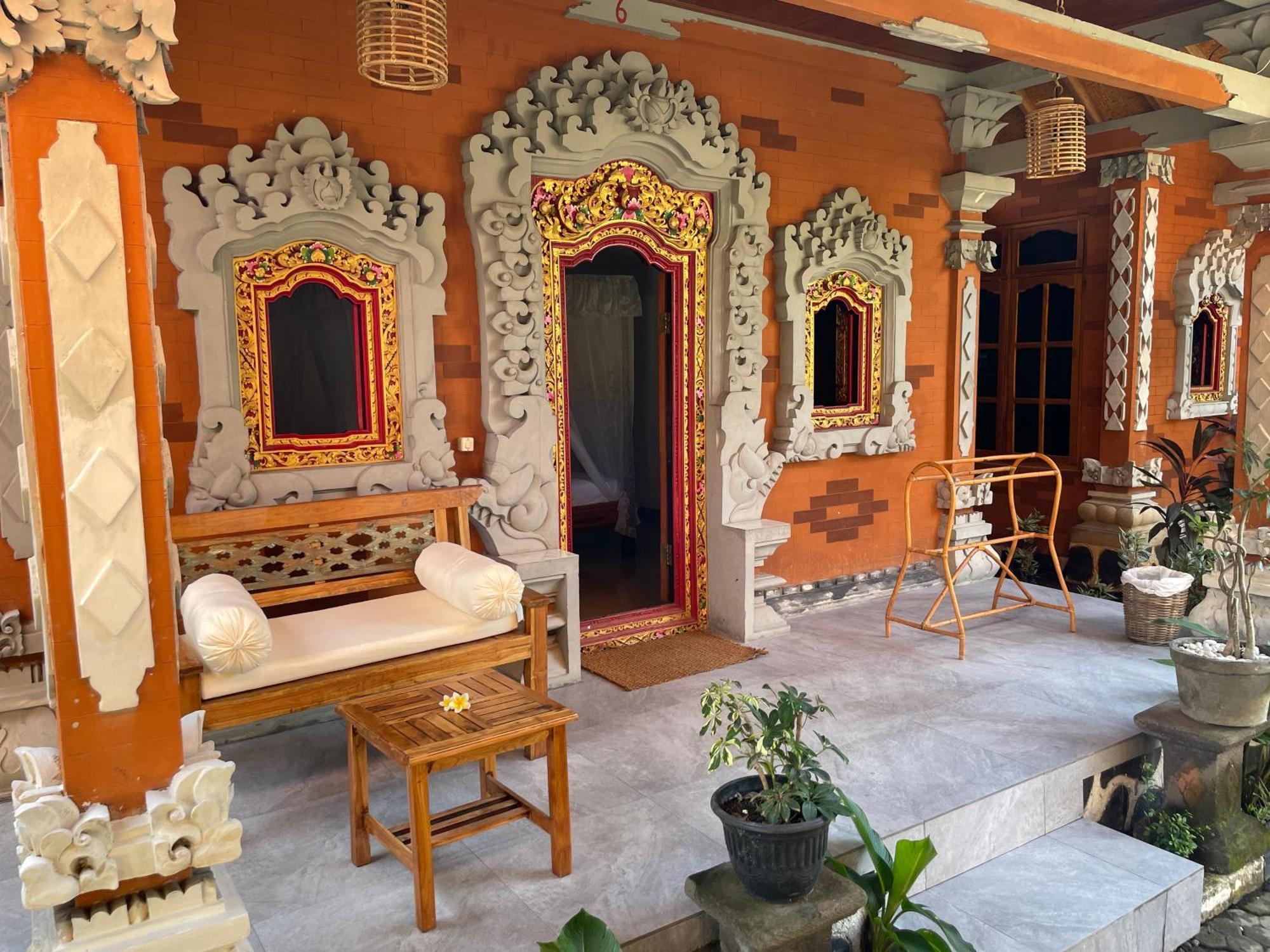 Kubu Elsa Bali Hotel Lovina Szoba fotó