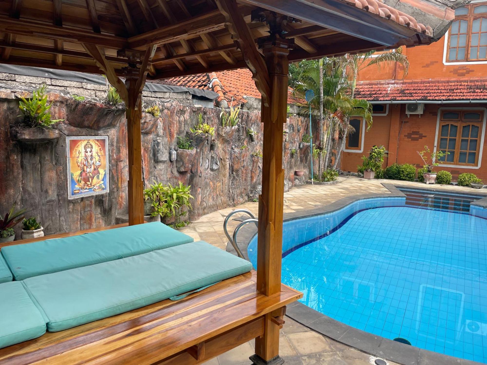 Kubu Elsa Bali Hotel Lovina Kültér fotó